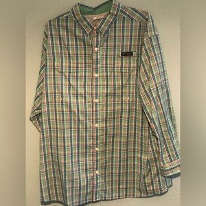 Columbia PFG button down